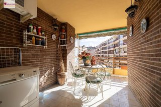 Piso en venta en Pajaritos - Plaza de Toros en Granada