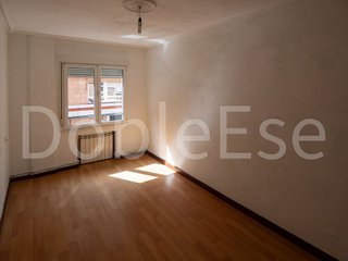 Piso en venta en Ceares en Gijón