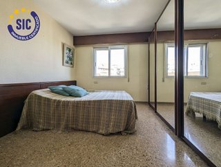 Piso en venta en En Corts en Valencia