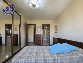 Piso en venta en En Corts en Valencia