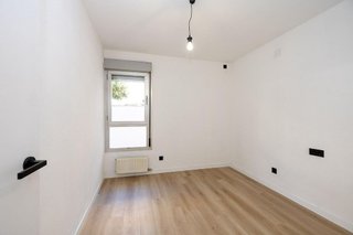 Piso en venta en San Francisco Javier en Granada