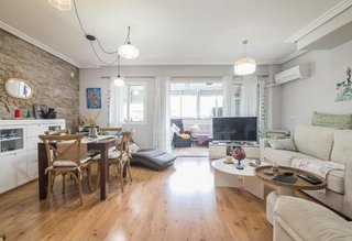 Piso en venta en Benalúa en Alicante