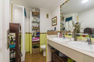 Piso en venta en Benalúa en Alicante