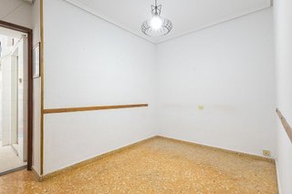 Piso en venta en Vara de Quart en Valencia