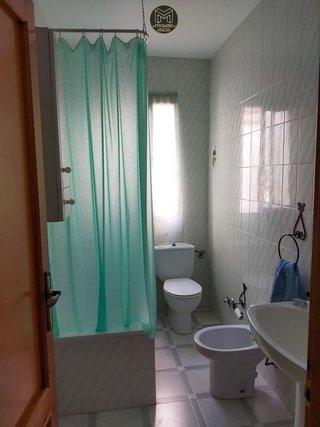 Piso en venta en Huelma