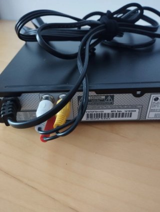 Reproductor DVD/CD LG DP132