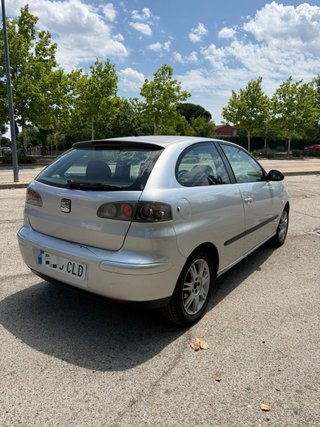 SEAT Ibiza 2003