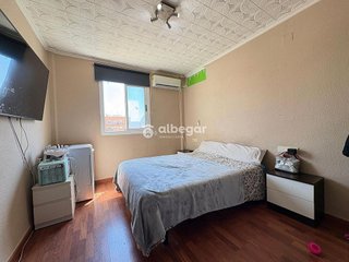 Piso en venta en La Creu Coberta en Valencia