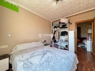 Piso en venta en La Creu Coberta en Valencia