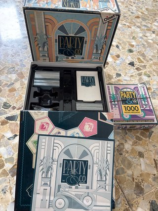 Puzzles y juegos de mesa varios