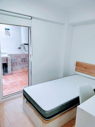 Piso en venta en Carolinas Bajas en Alicante