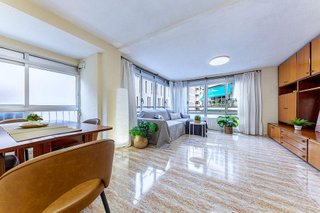 Piso en venta en Centro en Alicante