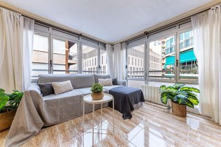 Piso en venta en Centro en Alicante