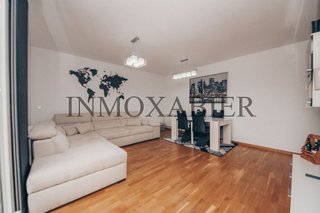 Piso en venta en San Pedro de Deusto-La Ribera en Bilbao
