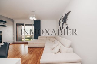 Piso en venta en San Pedro de Deusto-La Ribera en Bilbao