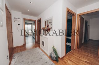 Piso en venta en San Pedro de Deusto-La Ribera en Bilbao
