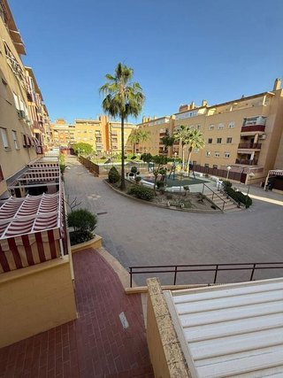 Piso en venta en El Cónsul - Ciudad Universitaria en Málaga