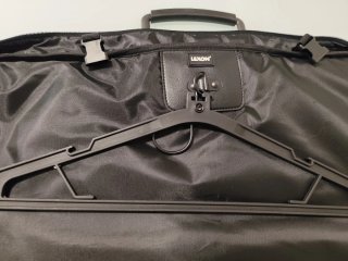 Maleta de viaje gris