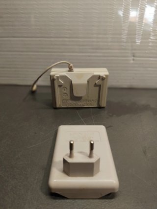 Nuby Power Pak para Game Boy