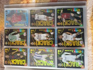 Álbum Adrenalyn 24/25: 176 cartas, CR7, Invencible