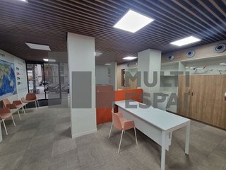 Local comercial en alquiler en La Dreta de l'Eixample en Barcelona