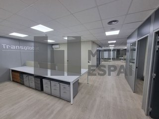 Local comercial en alquiler en La Dreta de l'Eixample en Barcelona