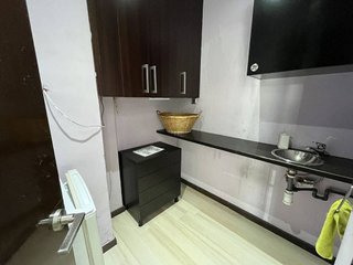Local comercial en alquiler en Bellvitge en Hospitalet de Llobregat, L´