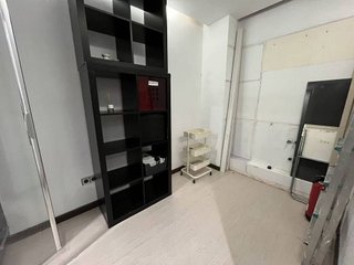 Local comercial en alquiler en Bellvitge en Hospitalet de Llobregat, L´