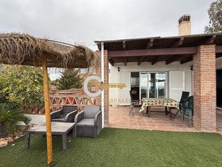 Chalet en venta en Camino Algarrobo - Las Arenas en Vélez-Málaga