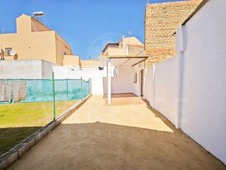 Casa adosada en venta en Villanueva del Ariscal