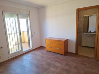 Casa adosada en venta en Riba-roja de Túria