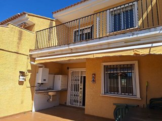Casa adosada en venta en Riba-roja de Túria