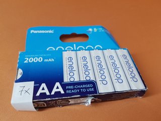 7 Batterie Ricaricabili Panasonic Eneloop AA