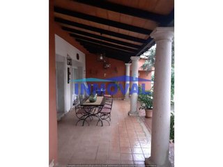 Chalet en venta en Valdepeñas