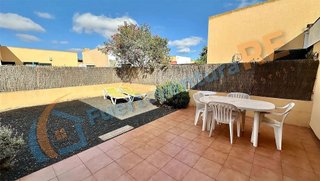 Chalet en venta en Corralejo en Oliva (La)