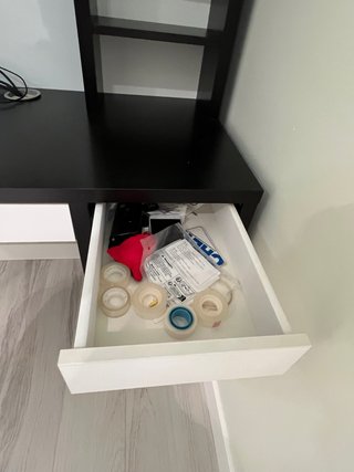 Escritorio IKEA MIKI Negro y Blanco