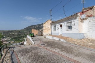 Chalet en venta en Moclín