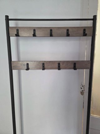 Perchero entrada zapatero banco metal madera