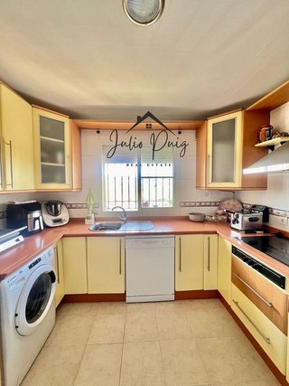Casa adosada en venta en Coria del Río