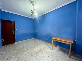 Casa adosada en venta en Valdepeñas