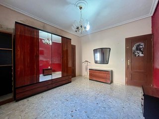 Casa adosada en venta en Valdepeñas