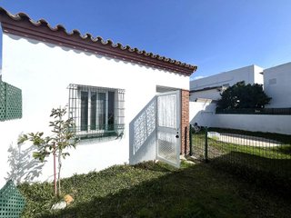 Chalet en venta en Núcleo Urbano en Chiclana de la Frontera