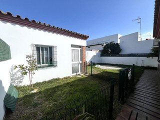 Chalet en venta en Núcleo Urbano en Chiclana de la Frontera