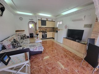 Casa adosada en venta en La Siesta - El Salado - Torreta en Torrevieja