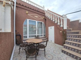 Casa adosada en venta en La Siesta - El Salado - Torreta en Torrevieja