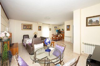 Chalet en venta en Zubia (La)