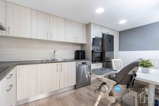 Piso en venta en Les Arenes - La Grípia  Can Montllor en Terrassa