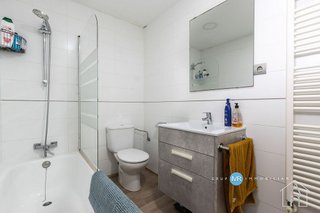 Piso en venta en Les Arenes - La Grípia  Can Montllor en Terrassa