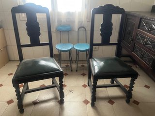 Juego de 2 sillas vintage madera y piel