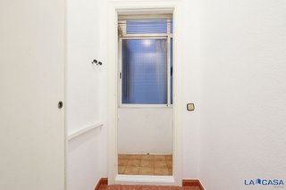 Piso en venta en La Font de la Guatlla en Barcelona